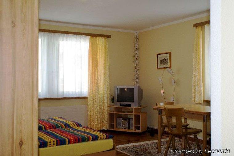 Hotel Stille Санкт-Мориц Номер фото